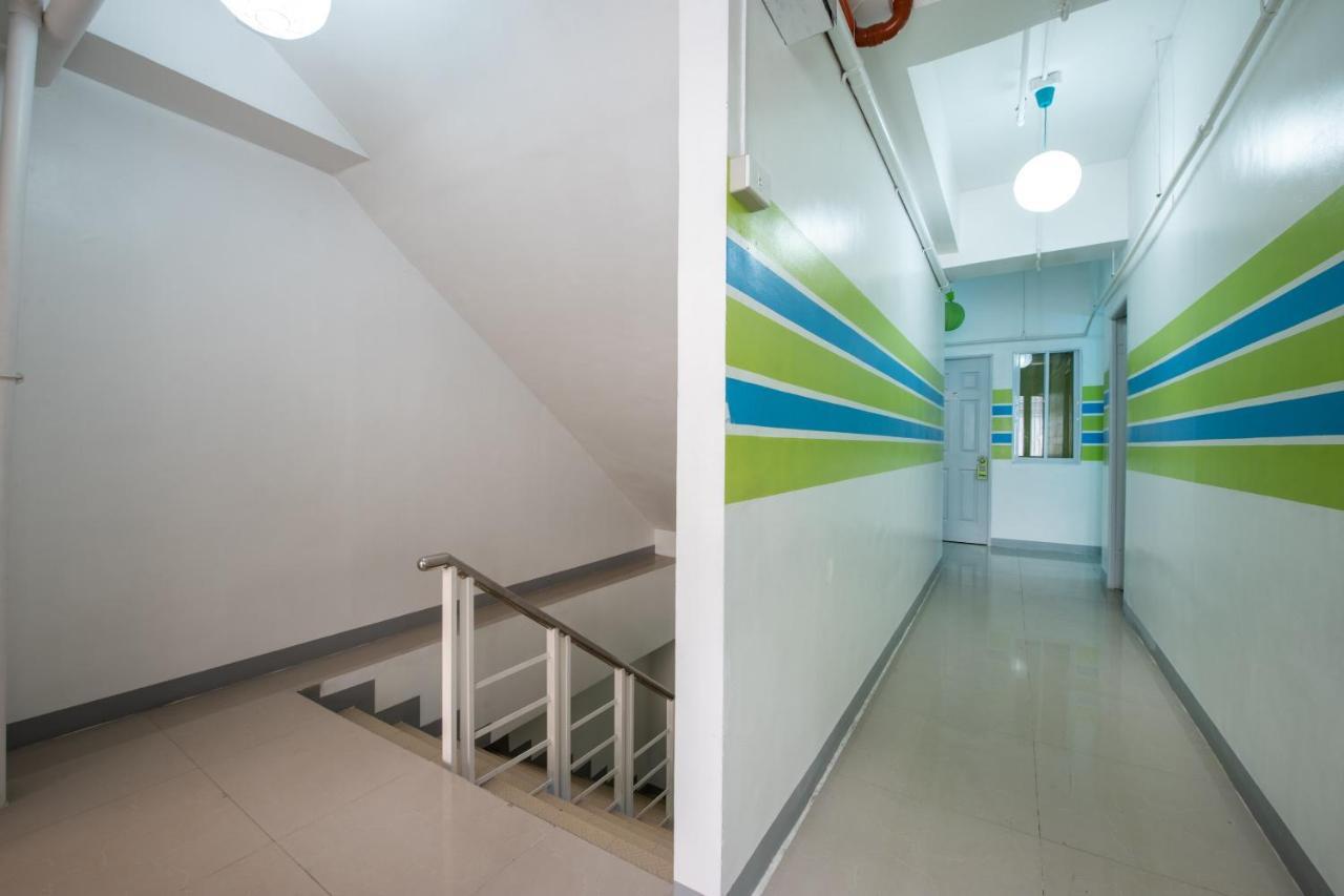 Oyo 501 Yuj Inn Pasay Exterior foto